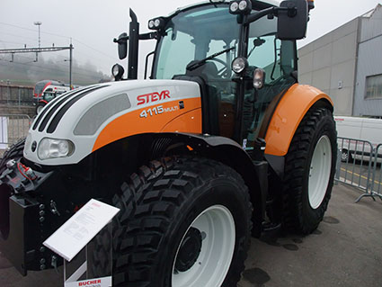 Tracteur Steyr communal